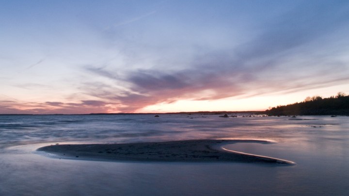 Sunset on one of the best Saarnak's sand beach at Kuusenukk